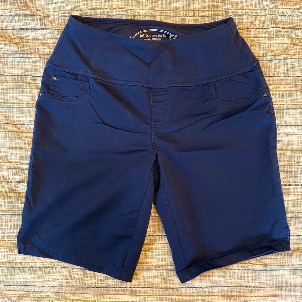 Tummy Control Bermuda Shorts EUC